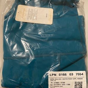 Fabletics High Waisted Capri